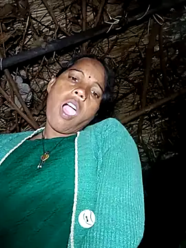 Cutsedi3 online show from 11-16-25, 11:32