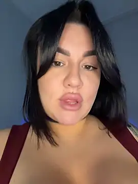 SwittieKendra online show from 11-18-25, 06:51