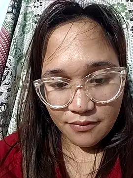 Snapshot of PussyCherry chatting on 10-28-25, 11:40 PussyCherry online show from 10-28-25, 11:40