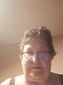 Snapshot of Katherine735 chatting on 05-27-26, 11:57 Katherine735 online show from 05-27-26, 11:57