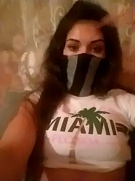 Snapshot of lorina202 chatting on 11-01-25, 10:23 lorina202 online show from 11-01-25, 10:23