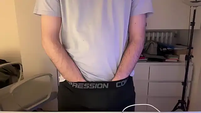 Snapshot of matrixx_9 chatting on 02-21-26, 06:42 matrixx 9 online show from 02-21-26, 06:42