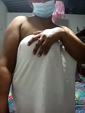 Snapshot of HarshiStar7 chatting on 01-17-26, 09:07 HarshiStar7 online show from 01-17-26, 09:07