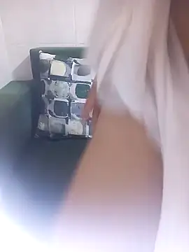 Snapshot of FATIFATIMOROC chatting on 11-06-25, 09:48 FATIFATIMOROC online show from 11-06-25, 09:48