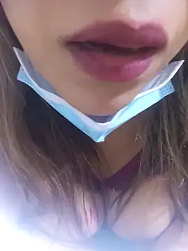 Snapshot of FATIFATIMOROC chatting on 11-23-25, 09:31 FATIFATIMOROC online show from 11-23-25, 09:31