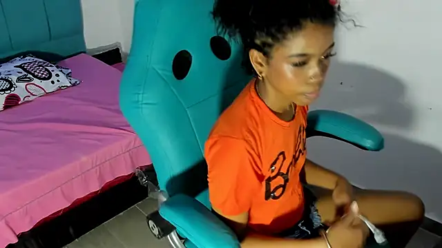 Dakota evans18 online show from 11-27-25, 03:08