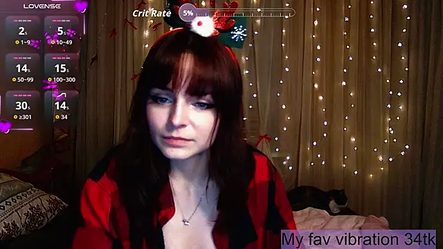 ArianaLight online show from 12-18-25, 06:14