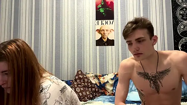 EmiliaCouple online show from 03-29-26, 05:46