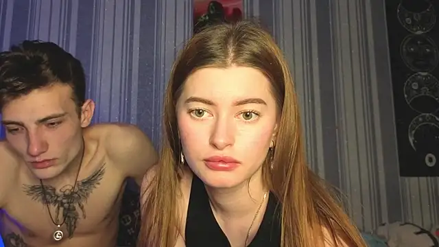 EmiliaCouple online show from 04-09-26, 05:29