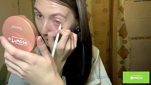 ArianeBhayani online show from 11-15-25, 09:21