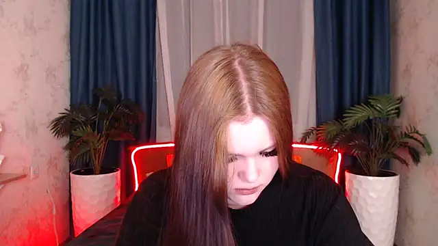 Musegirl online show from 12-03-25, 01:35