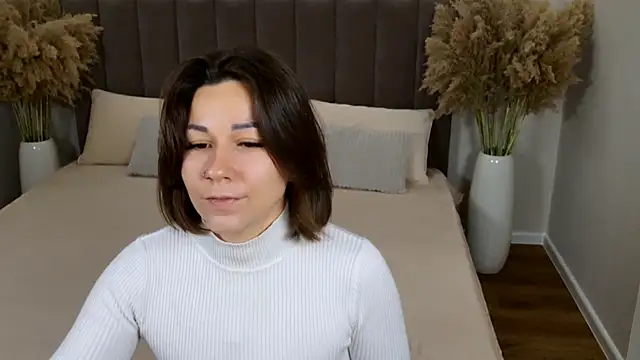 EdenSolis online show from 11-21-25, 09:08