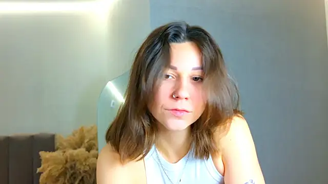 Snapshot of EdenSolis chatting on 04-29-26, 05:33 EdenSolis online show from 04-29-26, 05:33