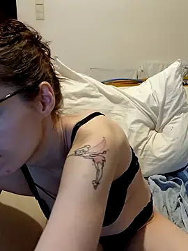 labellerose online show from 01-18-26, 06:01