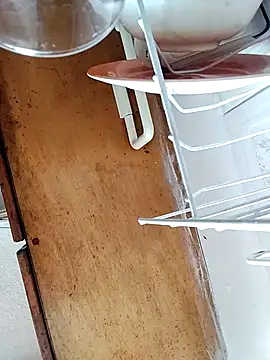 Snapshot of Valen_russo chatting on 10-28-25, 01:36 Valen russo online show from 10-28-25, 01:36