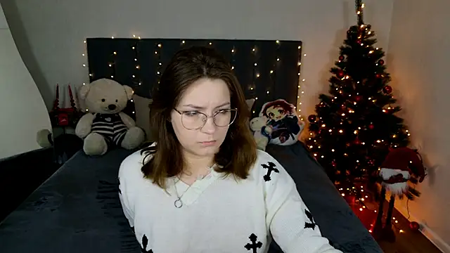 Snapshot of Briarx chatting on 12-16-25, 10:26 Briarx online show from 12-16-25, 10:26