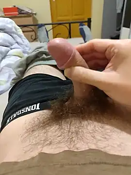 Snapshot of Miskolc1996 chatting on 12-20-25, 10:17 Miskolc1996 online show from 12-20-25, 10:17