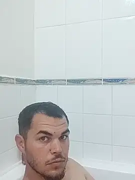 Snapshot of Alexszader36 chatting on 10-19-25, 01:45 Alexszader36 online show from 10-19-25, 01:45