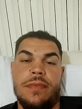 Snapshot of Alexszader36 chatting on 10-25-25, 08:03 Alexszader36 online show from 10-25-25, 08:03