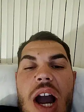 Snapshot of Alexszader36 chatting on 11-06-25, 08:21 Alexszader36 online show from 11-06-25, 08:21