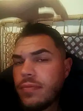 Snapshot of Alexszader36 chatting on 11-16-25, 10:48 Alexszader36 online show from 11-16-25, 10:48