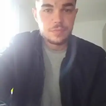 Snapshot of Alexszader36 chatting on 02-06-26, 01:58 Alexszader36 online show from 02-06-26, 01:58