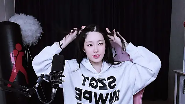 MISA 02 online show from 11-05-25, 12:38