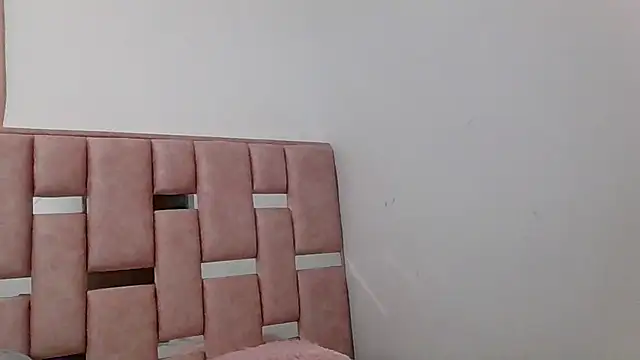 abby moss 2 online show from 12-16-25, 05:23