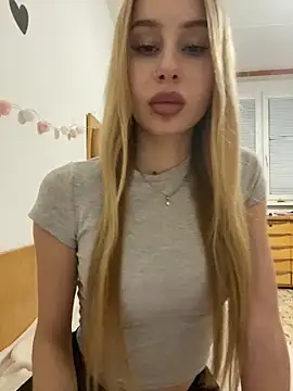 Snapshot of RemyStyles chatting on 02-01-26, 10:52 RemyStyles online show from 02-01-26, 10:52