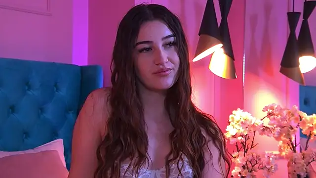 Snapshot of TaliaMorenne chatting on 11-13-25, 04:28 TaliaMorenne online show from 11-13-25, 04:28