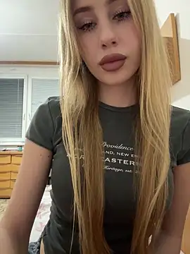 Snapshot of JudithCarly chatting on 02-10-26, 10:03 JudithCarly online show from 02-10-26, 10:03