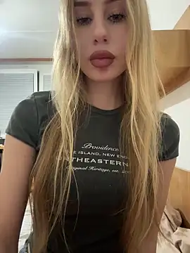 Snapshot of JudithCarly chatting on 02-13-26, 10:17 JudithCarly online show from 02-13-26, 10:17