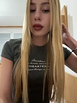 Snapshot of JudithCarly chatting on 03-17-26, 10:13 JudithCarly online show from 03-17-26, 10:13