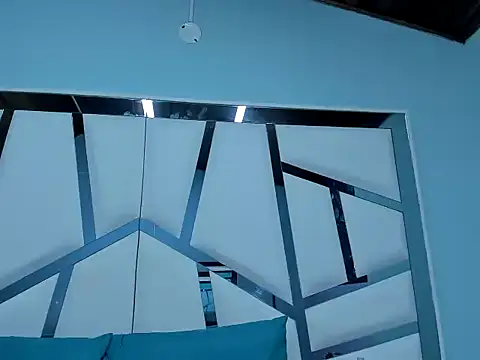 MiaHarper2 online show from 12-15-25, 03:33