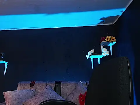 Liastark online show from 11-15-25, 03:19