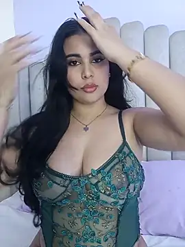 shainadavis online show from 10-25-25, 02:08