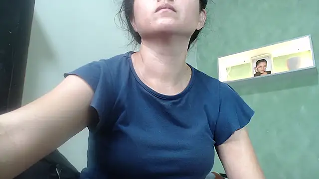 Renata Rivas online show from 07-24-26, 04:54