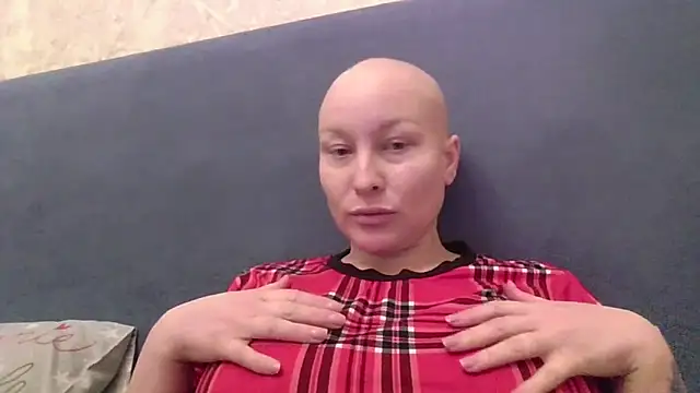 SweetKrysty online show from 10-19-25, 08:42
