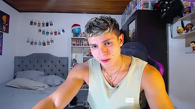 mirallesandbig online show from 10-10-25, 11:04