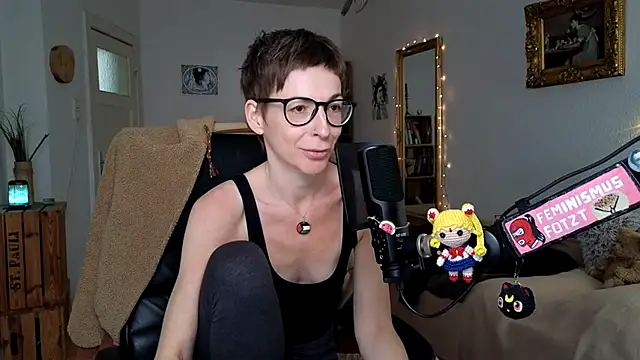 Antifistin online show from 05-11-26, 01:28