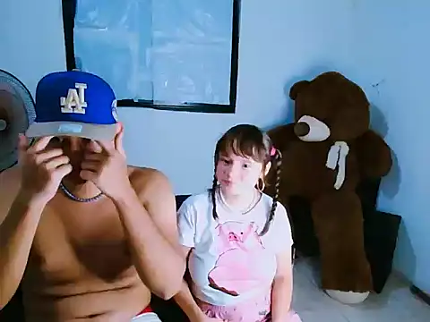 Snapshot of SweetRabbit29 chatting on 10-10-25, 11:37 SweetRabbit29 online show from 10-10-25, 11:37