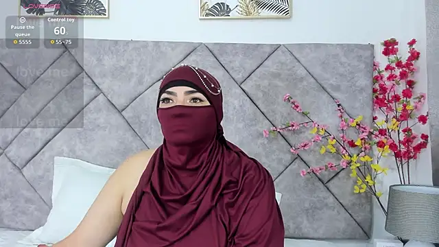  naylaa  online show from 03-31-26, 03:19