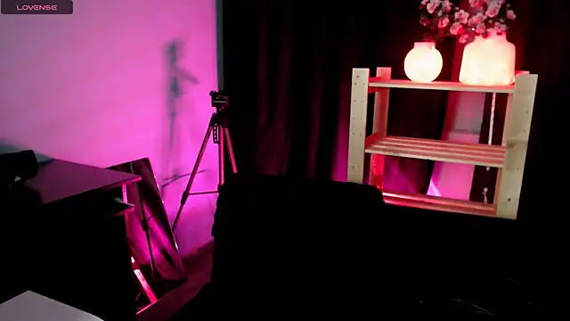 nikadinny online show from 12-17-25, 12:27