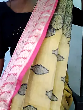 Snapshot of Marathi_gavtami chatting on 12-23-25, 06:00 Marathi gavtami online show from 12-23-25, 06:00