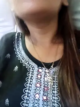 Snapshot of Marathi_gavtami chatting on 02-11-26, 06:18 Marathi gavtami online show from 02-11-26, 06:18