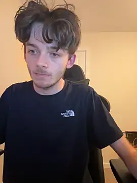 Hothungboy1 online show from 10-19-25, 09:15