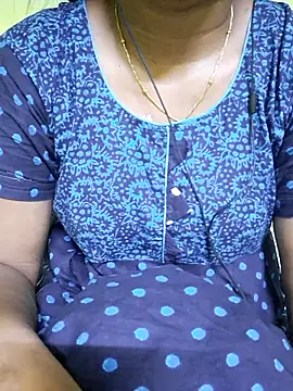 Snapshot of tamil_kanaka chatting on 05-07-26, 03:34 tamil kanaka online show from 05-07-26, 03:34