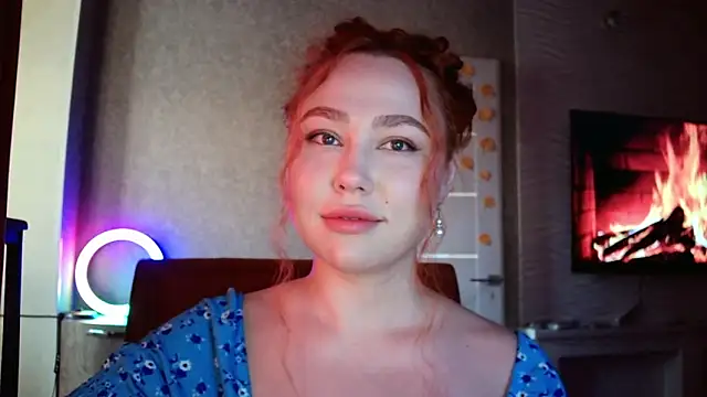 LolaMint  online show from 11-12-25, 11:32