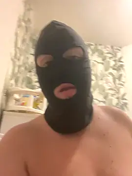 cochonnesoumise12 online show from 10-24-25, 08:27