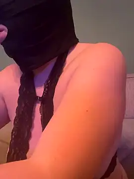 cochonnesoumise12 online show from 11-29-25, 09:51